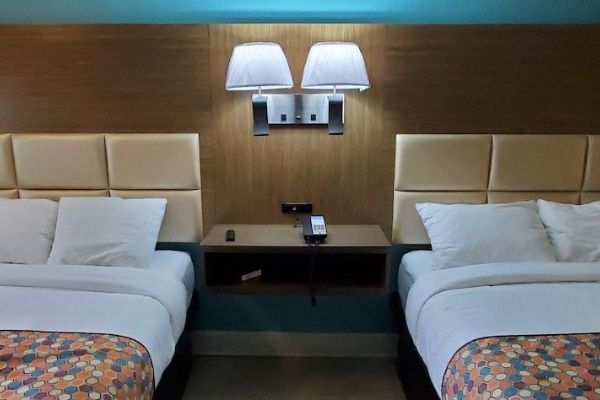 Beachside Resort Hotel (Gulf Shores)